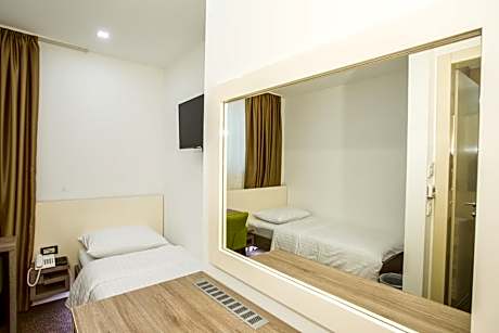 Single Room with Terrace