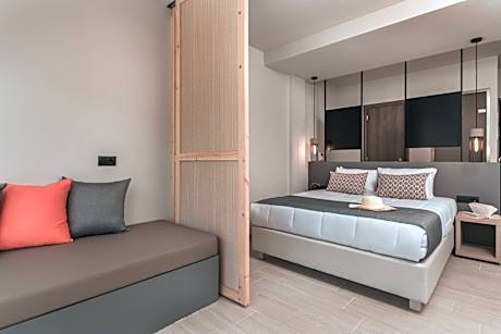 Suite with Pool View