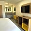 Days Inn by Wyndham Bakersfield