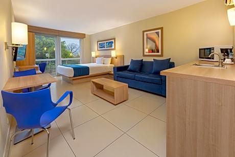 Queen Room with Sofa Bed