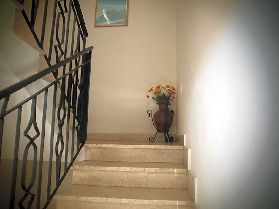 Hotel Pensione Cundari