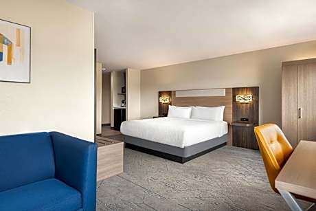 King Suite with Sofa Bed
