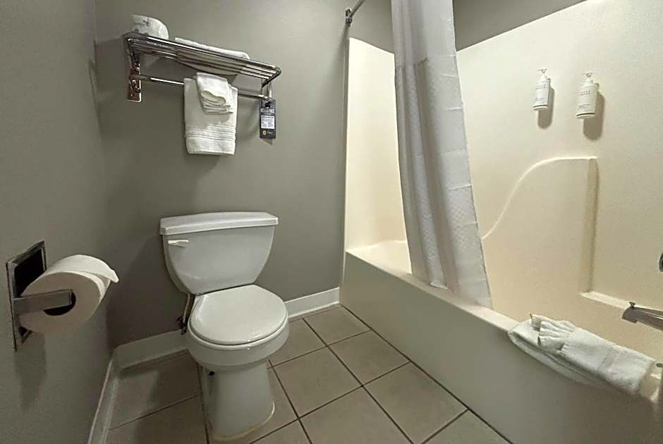 Super 8 by Wyndham Mt. Carmel IL