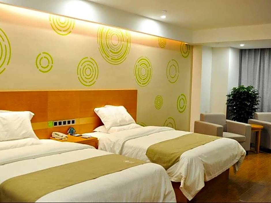 GreenTree Inn Zhenjiang Dagang New District Tonggang Road Butterfly Square