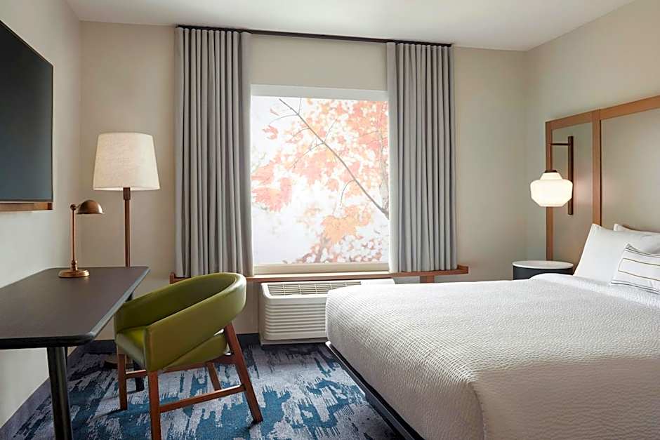 Fairfield by Marriott Inn & Suites Stoughton