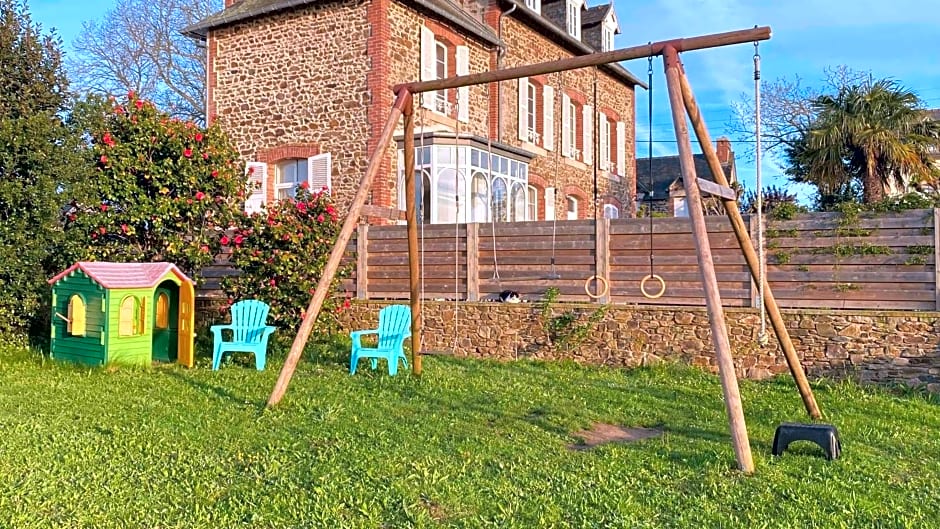 Villa la Korrigane vue mer cuisine privée