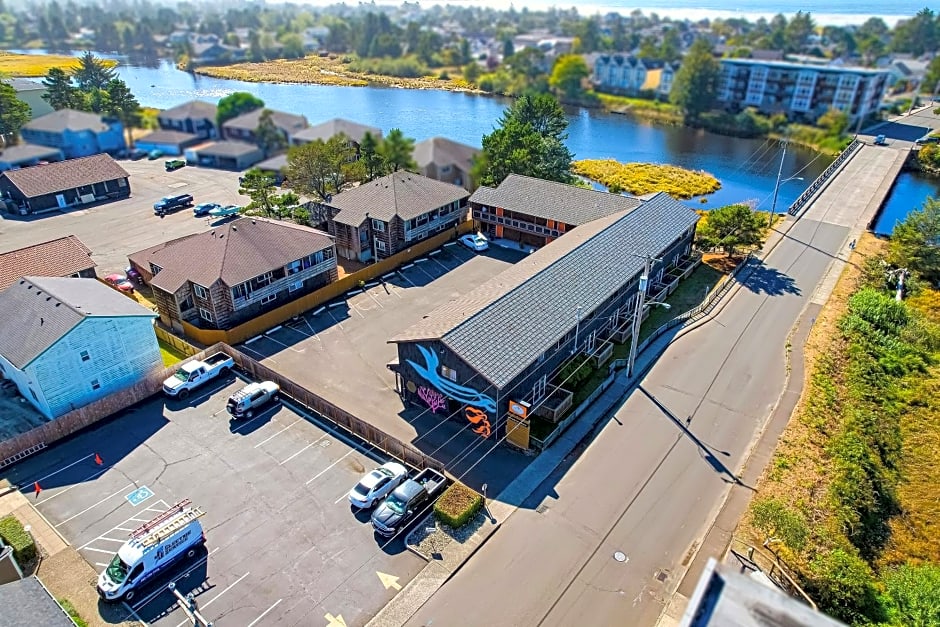 Coast River Inn by OYO Seaside