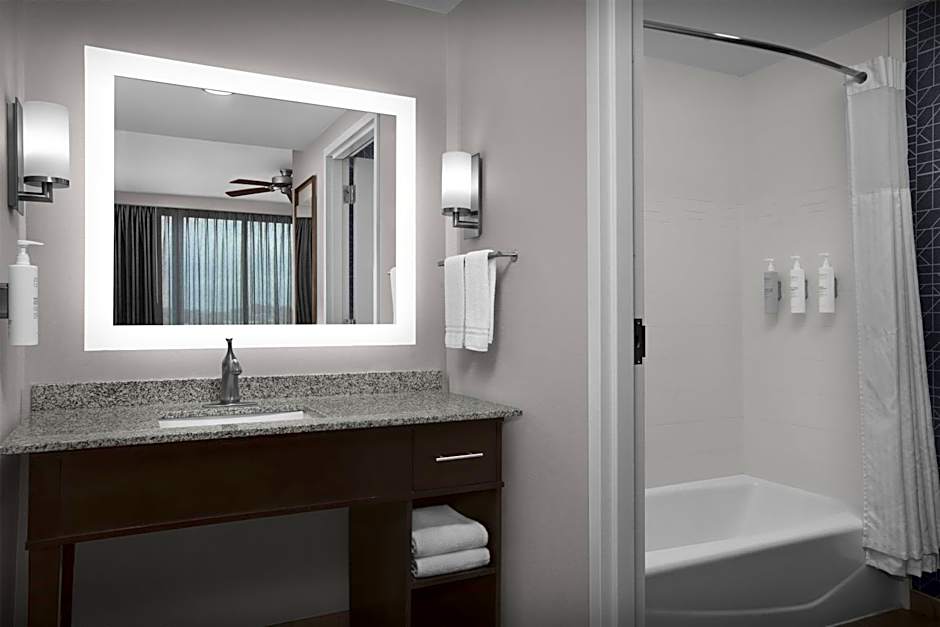 Homewood Suites by Hilton Washington DC NoMa Union Station