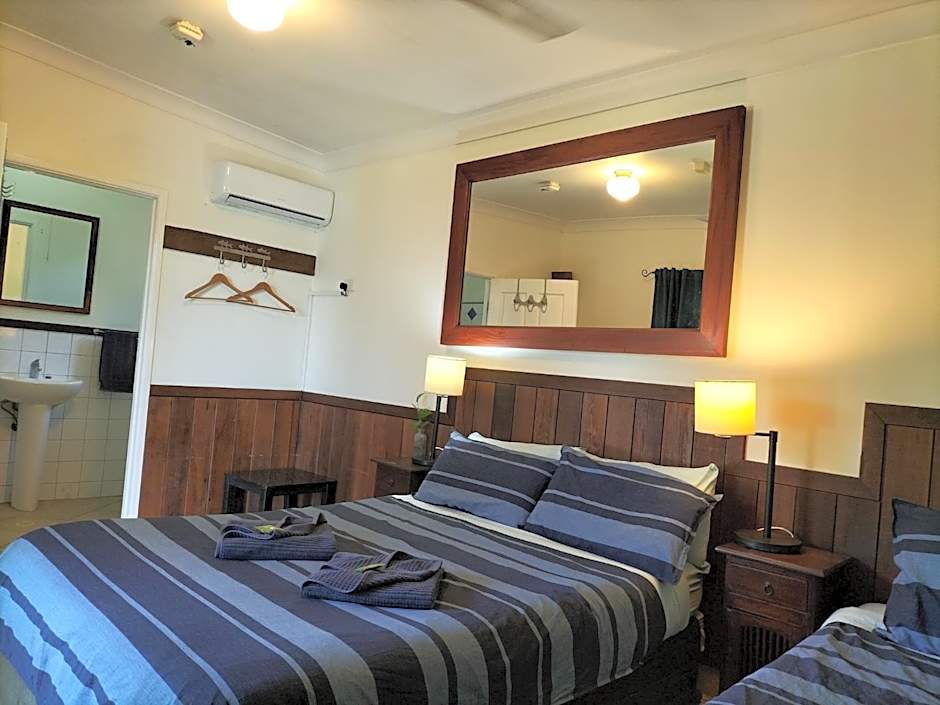 Daintree Riverview Lodges