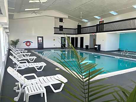 Alliance Hotel & Suites, a Howard Johnson by Wyndham