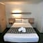 Jacaranda Place Motor Inn