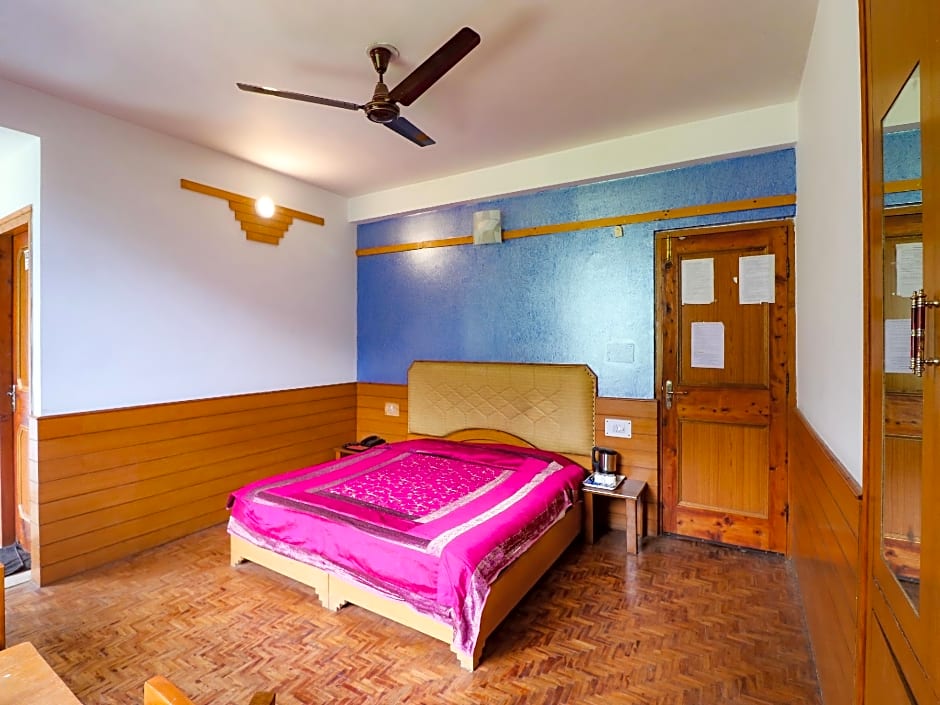 The Byke Neelkanth Hotel