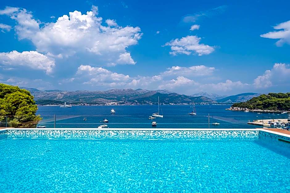 Kalamota Beach House