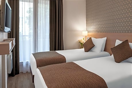 2-Bedroom Apartment