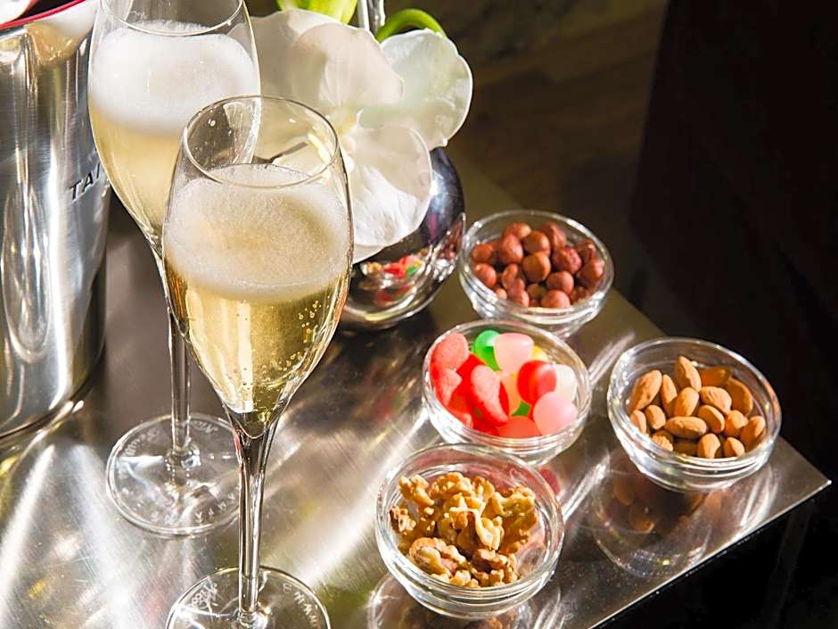 Hotel Jacques De Molay