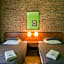 Finger Guest Rooms