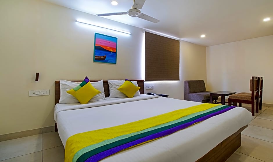 Itsy Hotels N Square