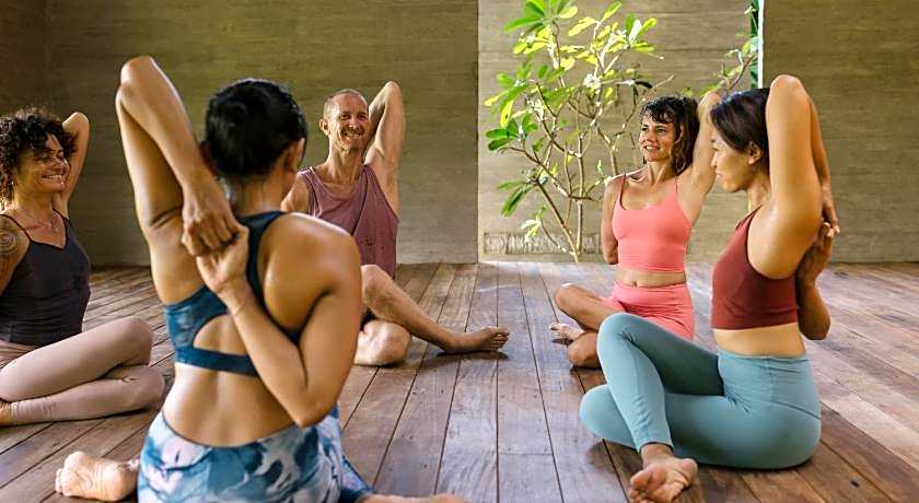 Ubuntu Eco Yoga Retreat Center 