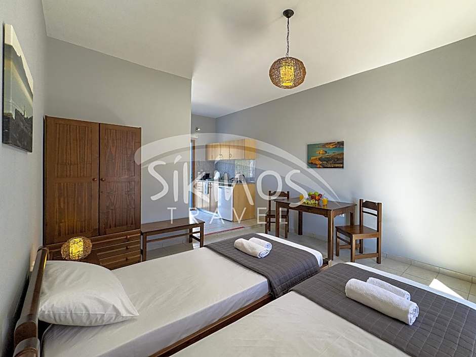 Galini Apartments Sikinos Travel