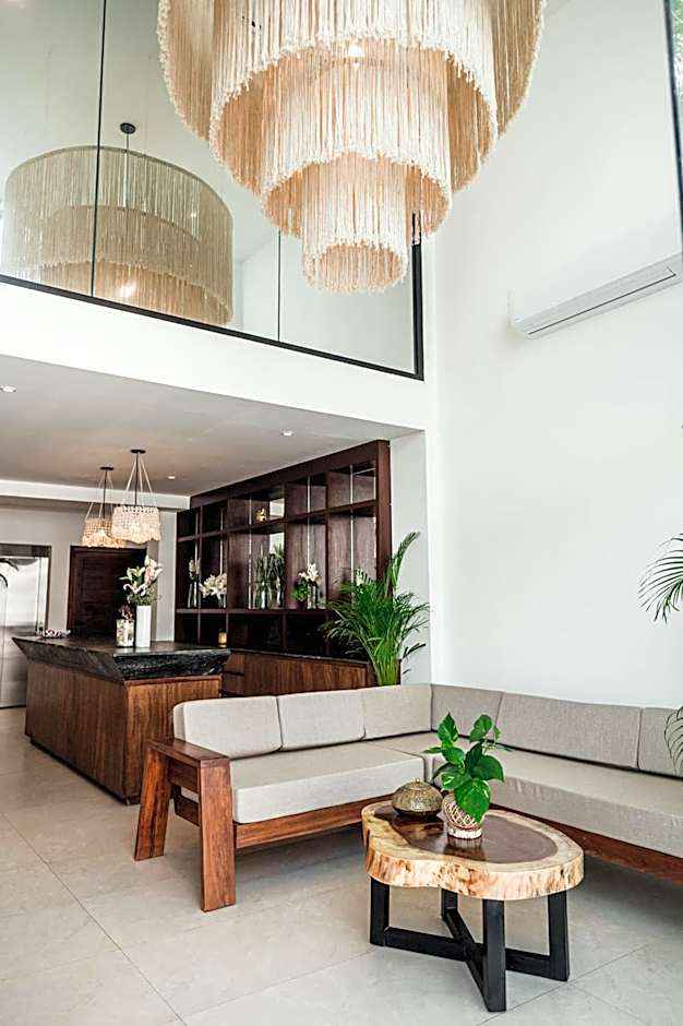 Phantom Suites