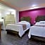 Romantic Inn & Suites