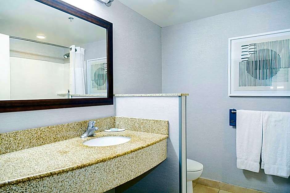 Courtyard by Marriott Biloxi North/D'Iberville