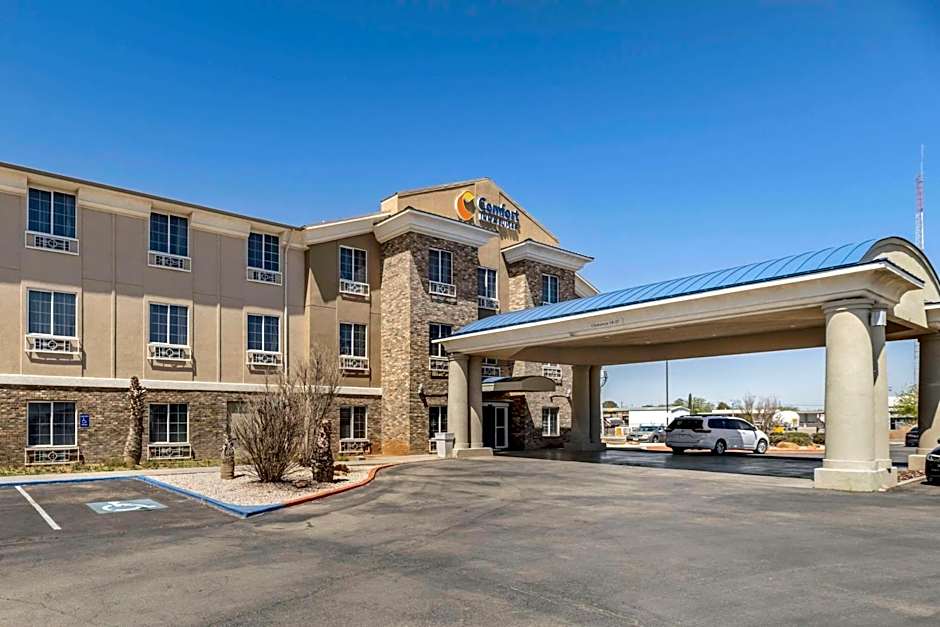 Comfort Inn & Suites