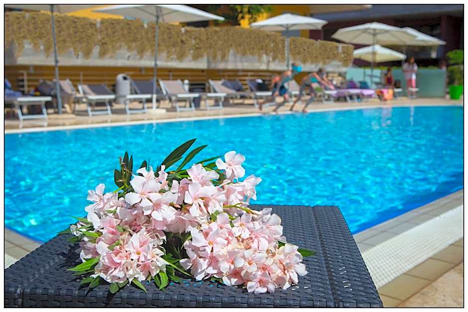 Catania Hills Residence