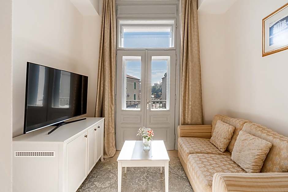 Hotel Palace Bellevue