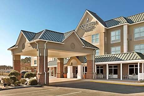 Country Inn & Suites by Radisson, Petersburg, VA