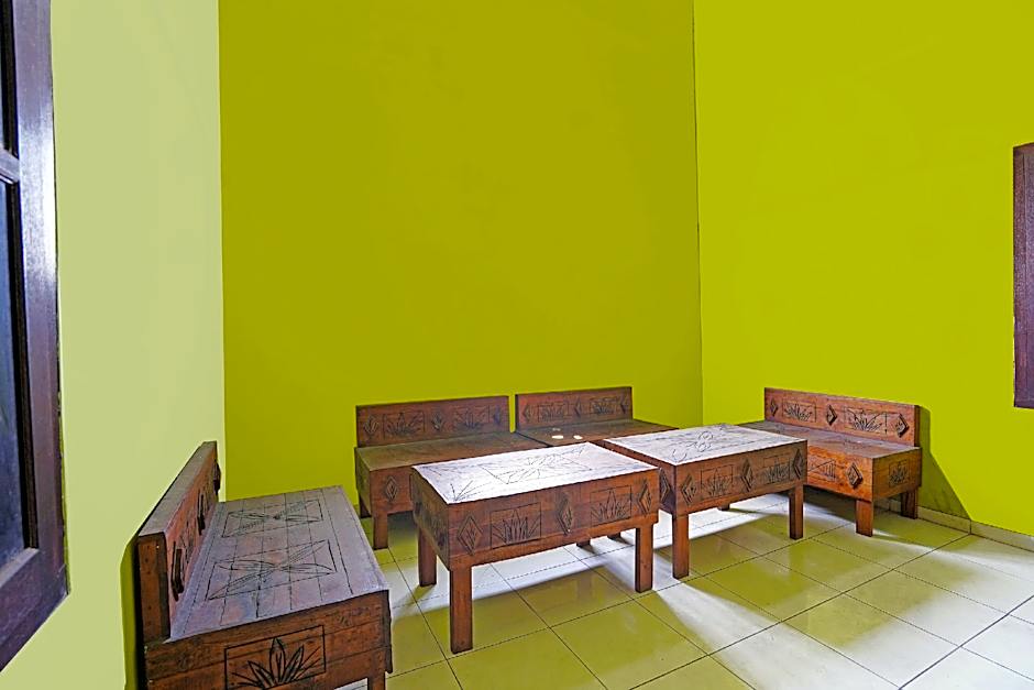 OYO 91583 D’cost Green Syariah