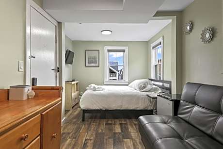 Triple Room with Bathroom