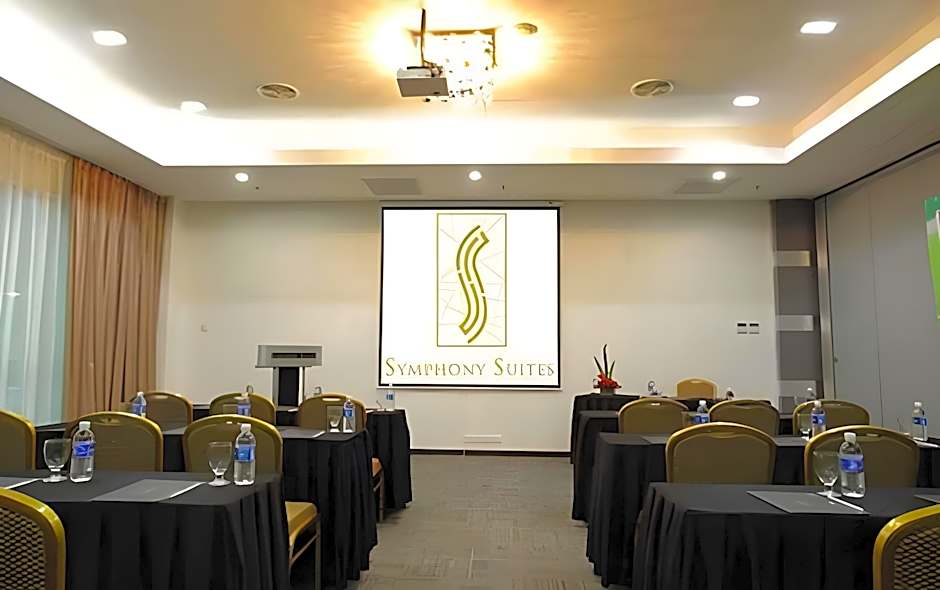 Symphony Suites Hotel