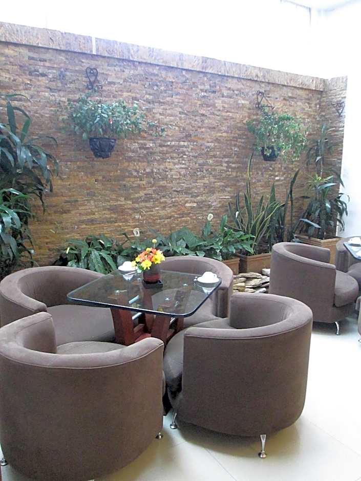 Hotel Platinum Suite