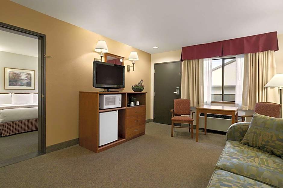 Baymont by Wyndham Seattle/Kirkland WA