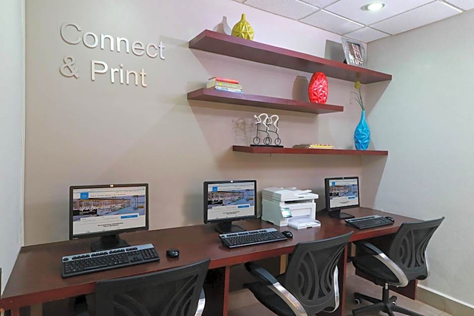 Wyndham Garden Monterrey Aeropuerto