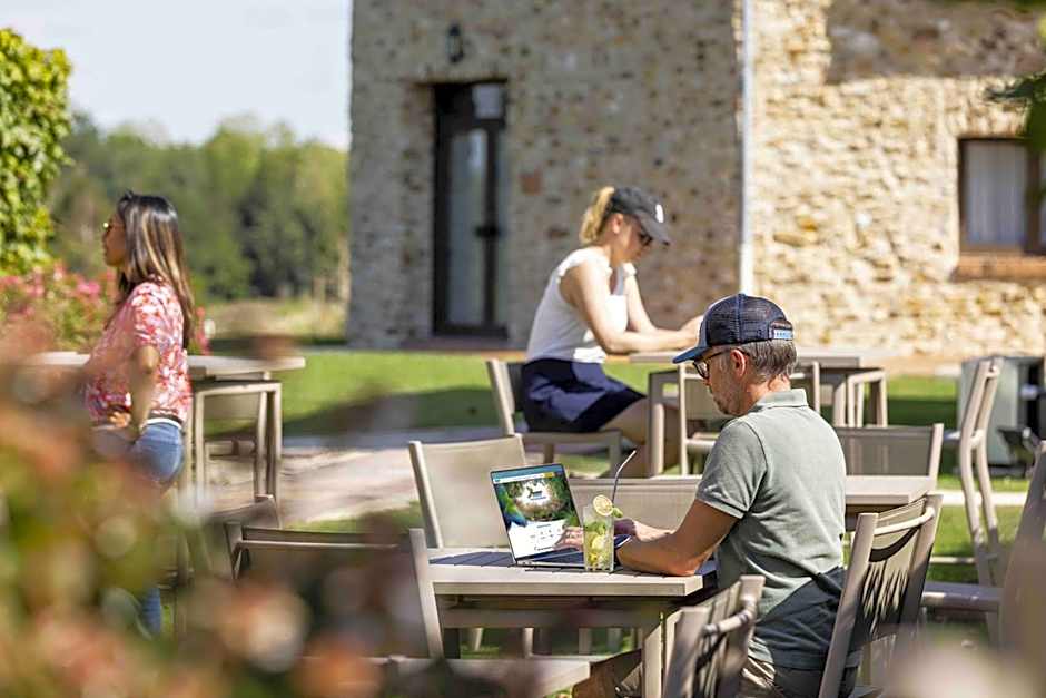 Hotel Les Suites - Domaine de Crécy