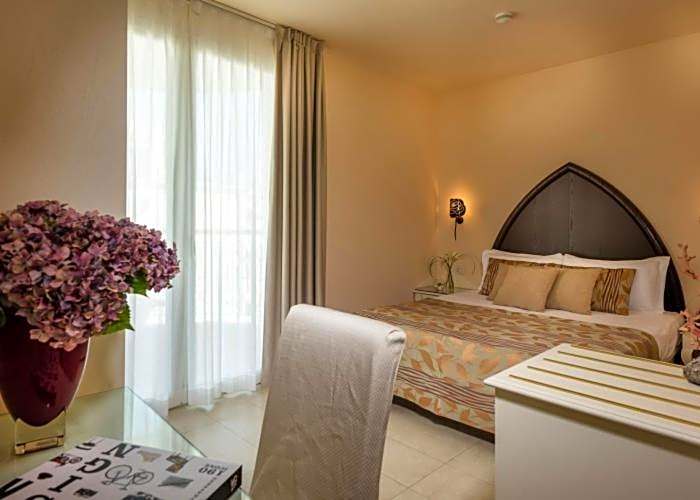 Baia del Mar Beach Boutique Hotel