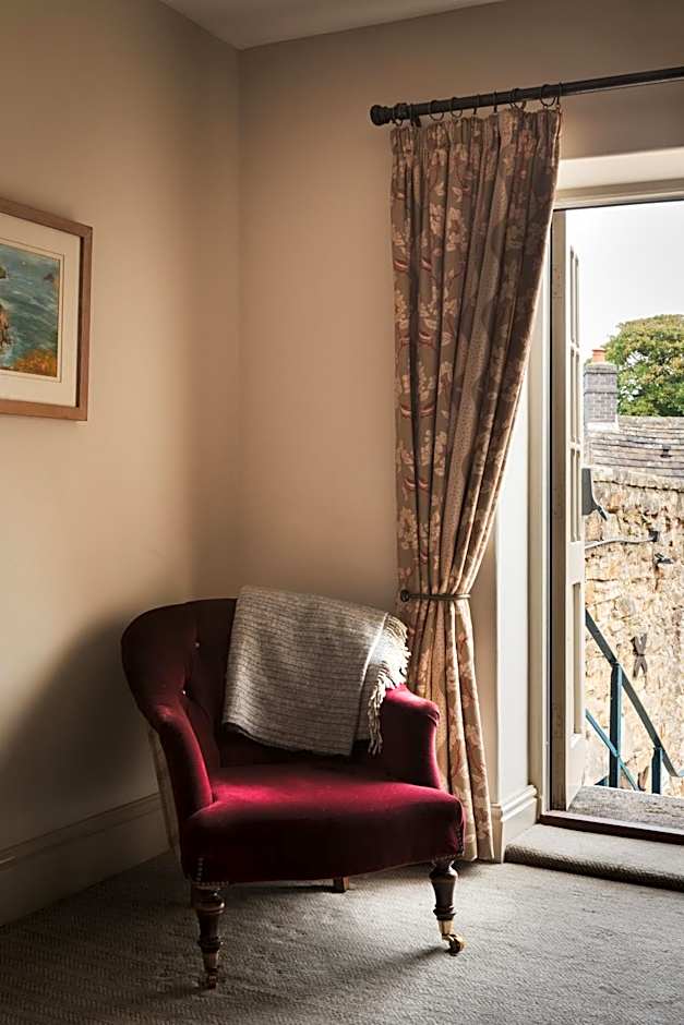 The Pilsley Inn - Chatsworth