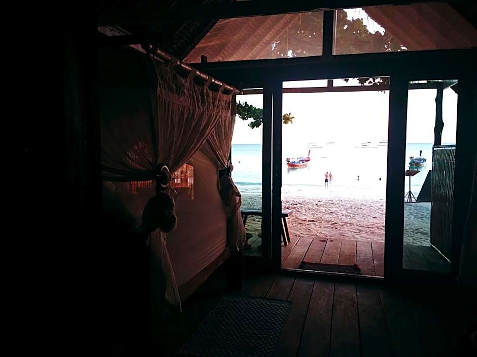 Forra Pattaya Sea View Bungalow