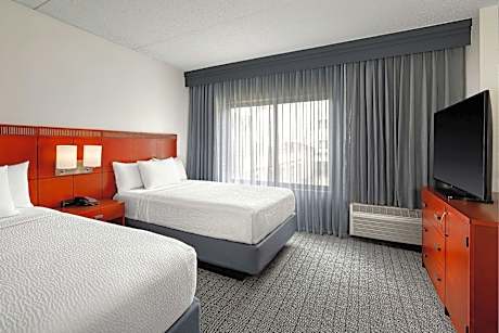 1 Bedroom 2 room Suite, 2 Double, Sofa bed, Balcony