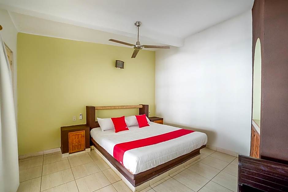 OYO Hotel Posada Lys, Zihuatanejo