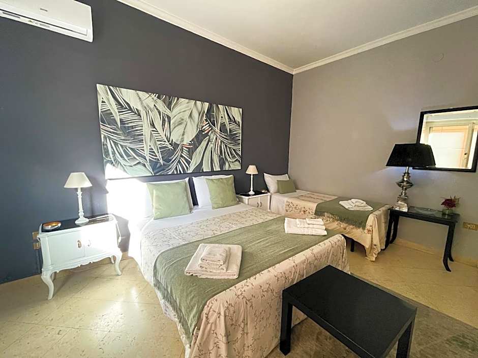 Al Politeama Rooms B&B
