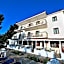 vassilias beach hotel