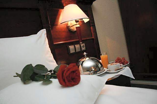 Hotel Rapsodia City Center