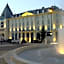 Le Plessis Grand Hotel
