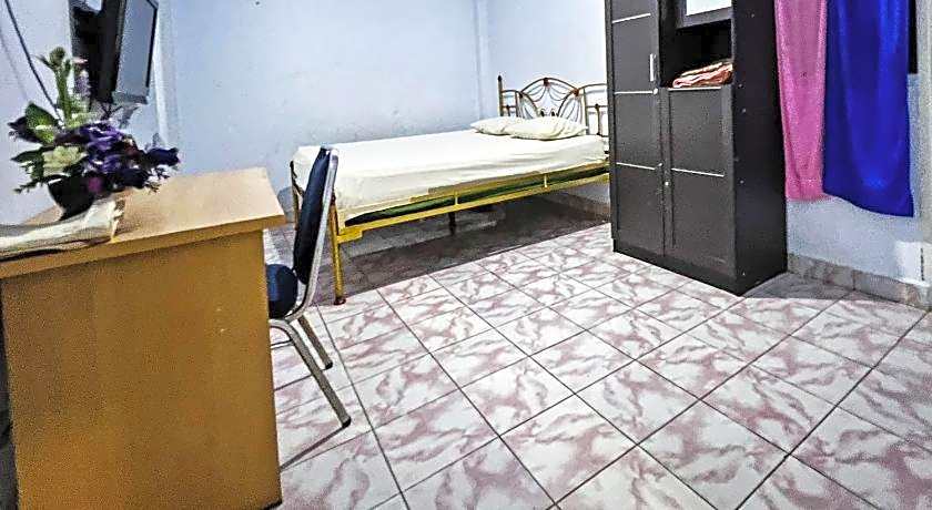 Hotel O Surya HotelNearTaman Anggrek Pkk Watansoppeng