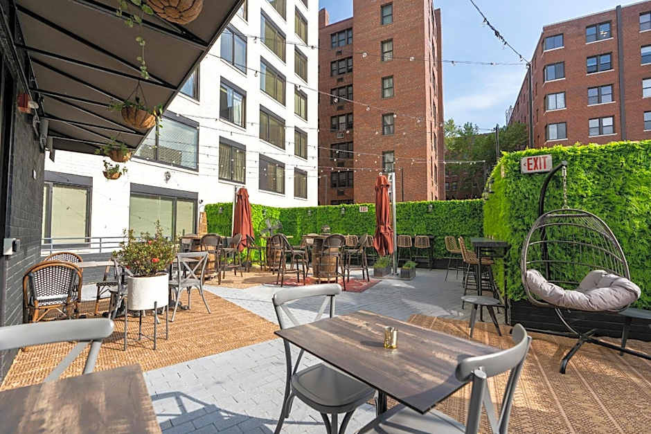 2500 Penn, a Placemakr Experience