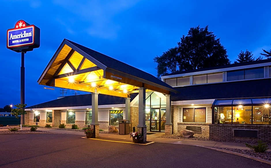 AmericInn by Wyndham Chippewa Falls