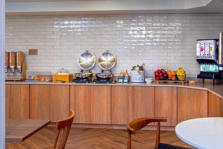 Fairfield Inn & Suites by Marriott Brunswick Freeport